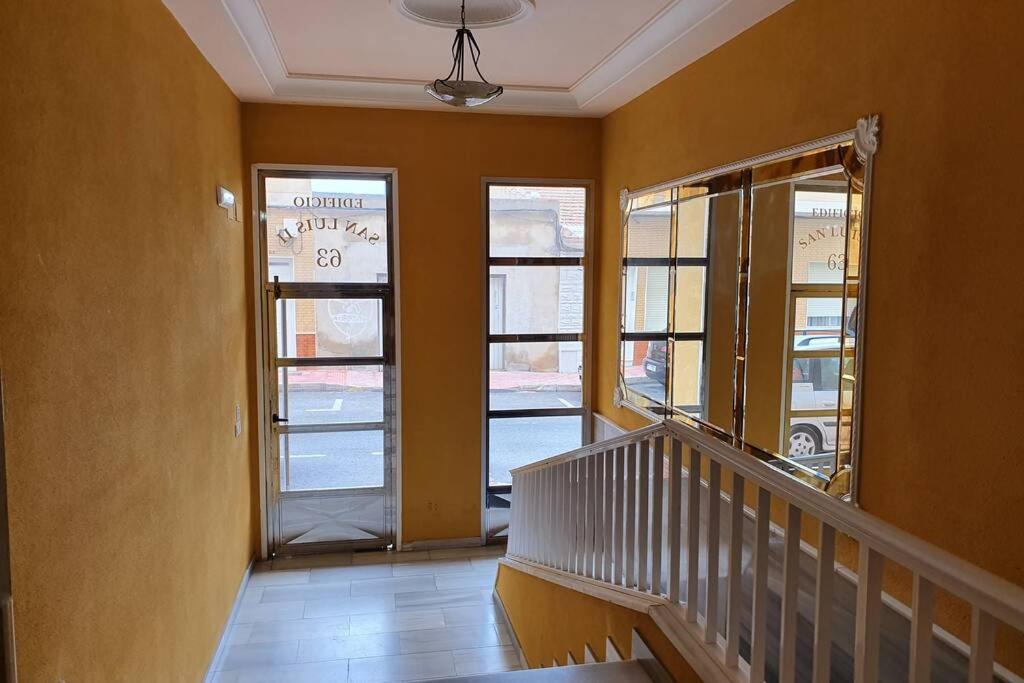 Linmarko apartamento en centro de Torrevieja Exterior foto