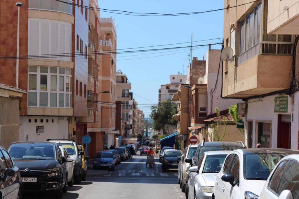 Linmarko apartamento en centro de Torrevieja Exterior foto