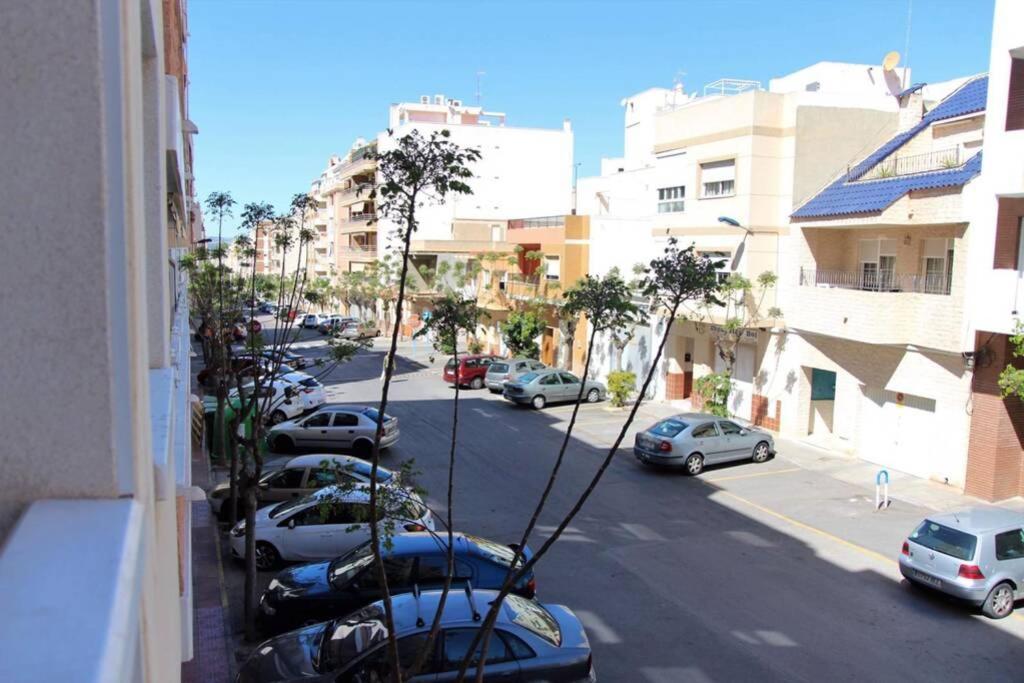 Linmarko apartamento en centro de Torrevieja Exterior foto